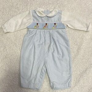 Petit Ami snowmen smocked 1 pc Baby boy Romper size 3mo blue/white gingham